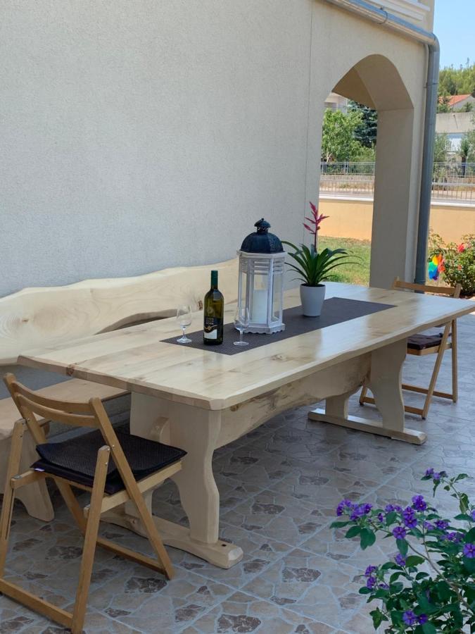 Apartments Mirela Vodice Extérieur photo