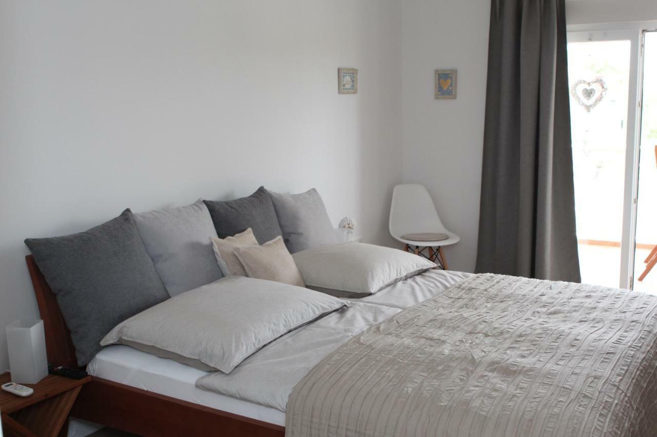Apartments Mirela Vodice Extérieur photo