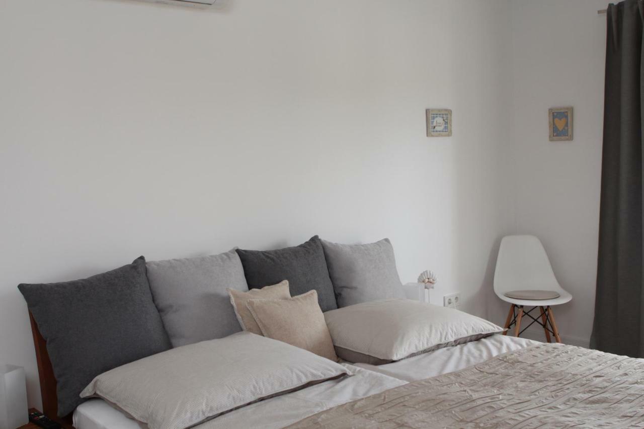 Apartments Mirela Vodice Extérieur photo